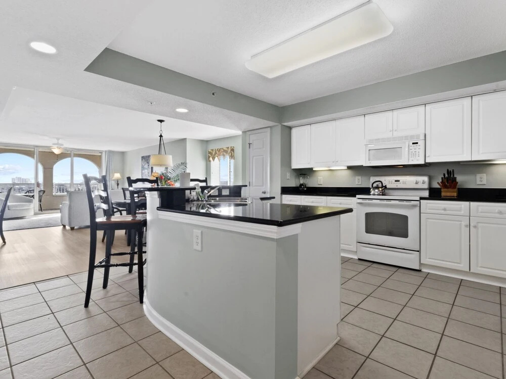 Yacht Club Villas #3-504