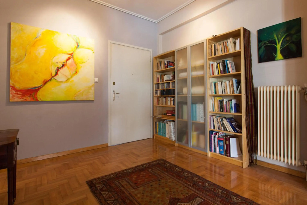 2 Bedroom Artist's Apartment - So Athens