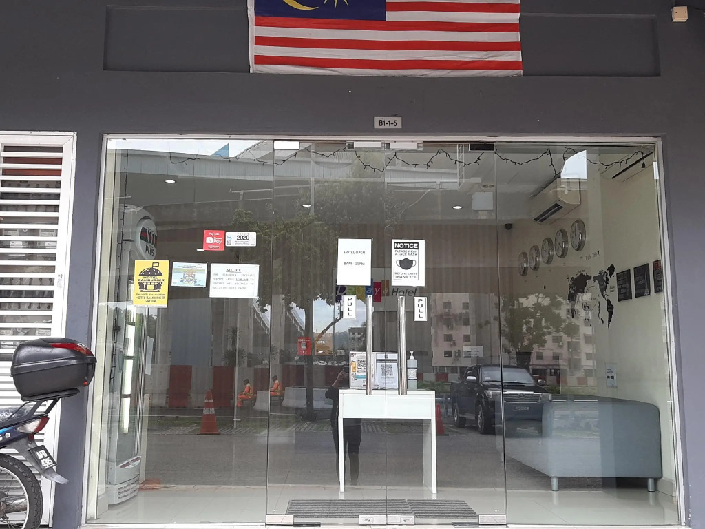 Hotel Zamburger Kota Damansara (De Jaya)