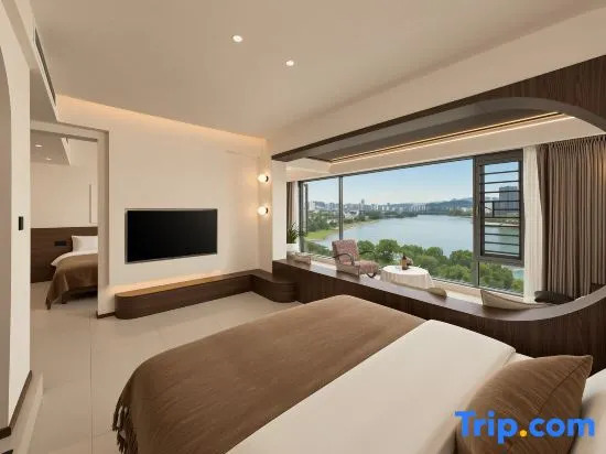 Awake in the Morning · River View Homestay