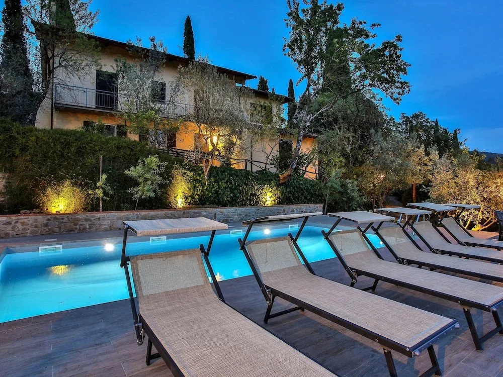 Tuscan Castle View Grand Villa