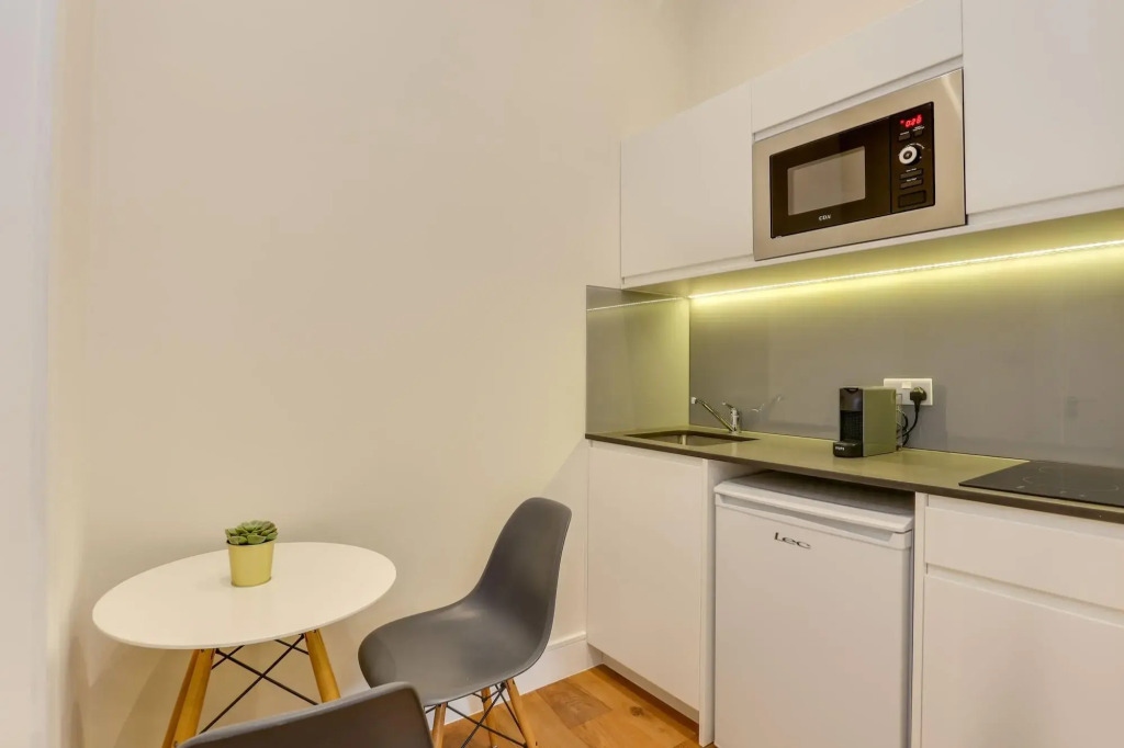 Queensborough Terrace Serviced Apartments