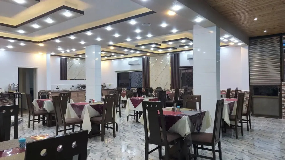 Petra Guests Hotel
