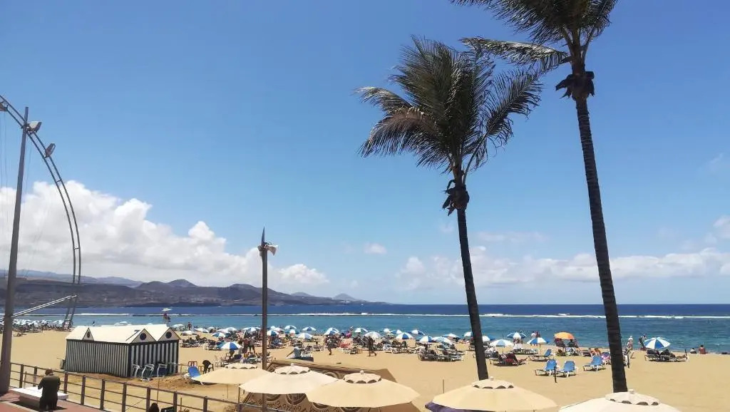 Charming 2 rooms Apartment, 3 beds, 8 min walk to Las Canteras Beach