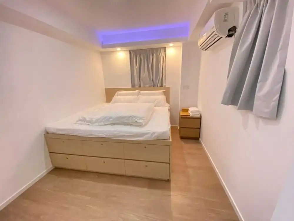 T A B Hotel