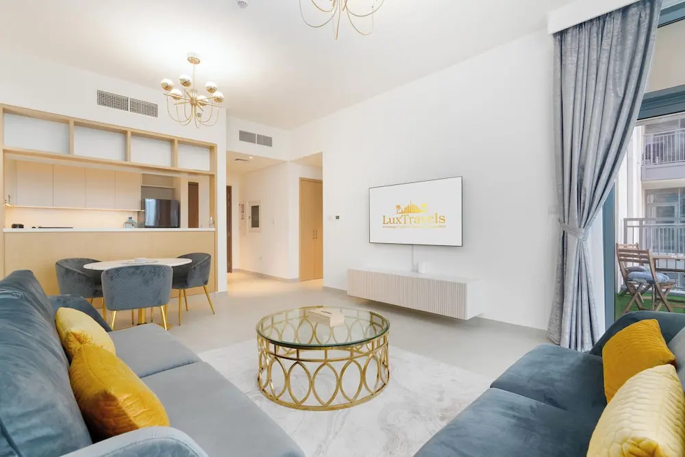 LuxBnB Creek Rise Tower Harbor Views