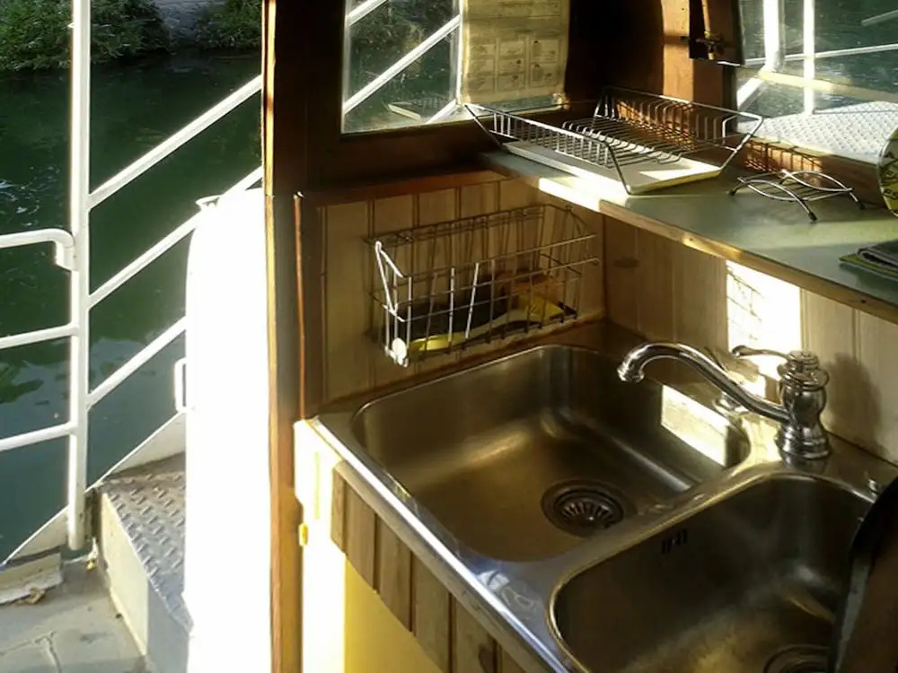 Boat For Guest