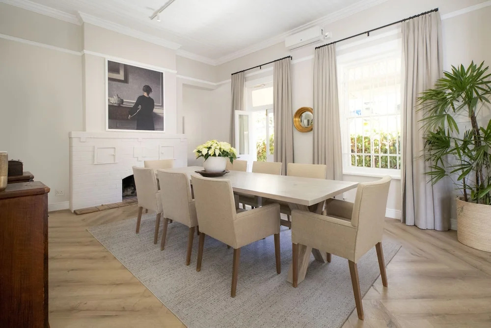 Middedorp Apartments