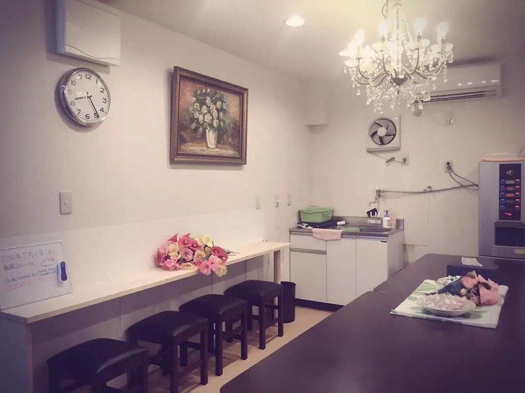 Hotel 3000 Jyuraku - Hostel
