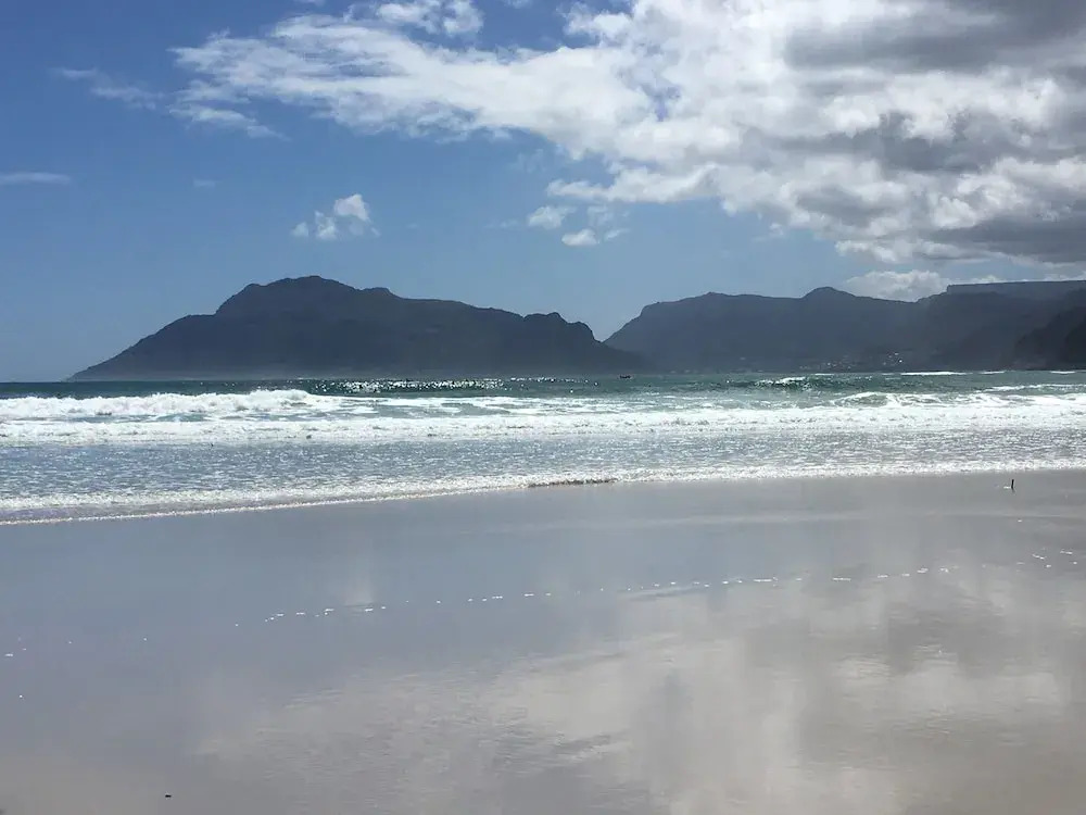 Stunning Cape Peninsula Holiday Villa With Pool