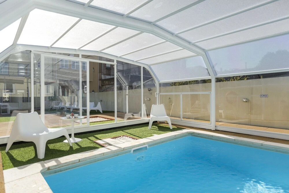 731 Costa Cabral Metro Residence