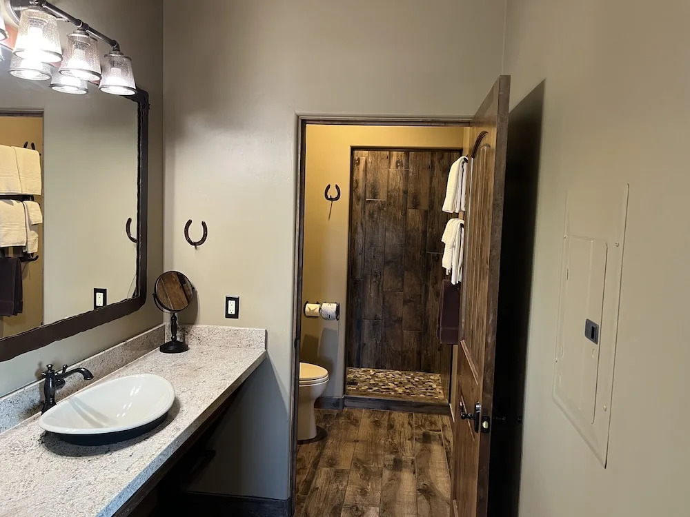 Prickly Pear Inn