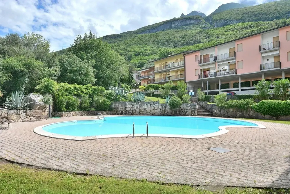 Apartment Candor - 4 Sleeps in Residence With Pool in Cassone di Malcesine
