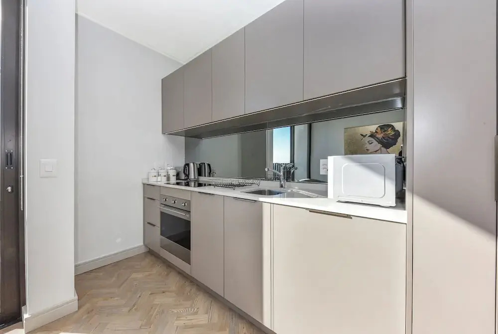 Easy Stay-One Rosebank