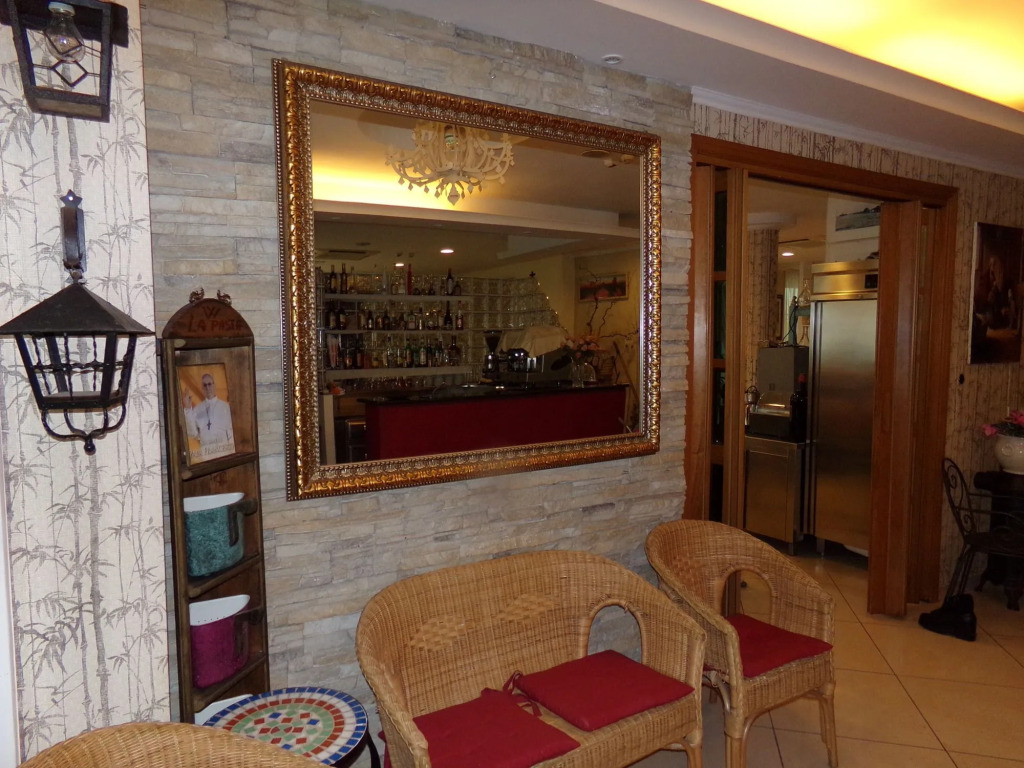 B&B Primrose Residence Hotel