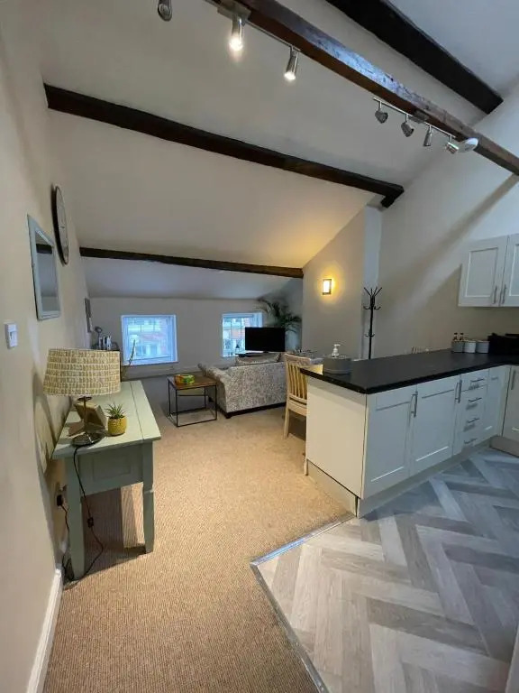 Flat 2 Chestergate