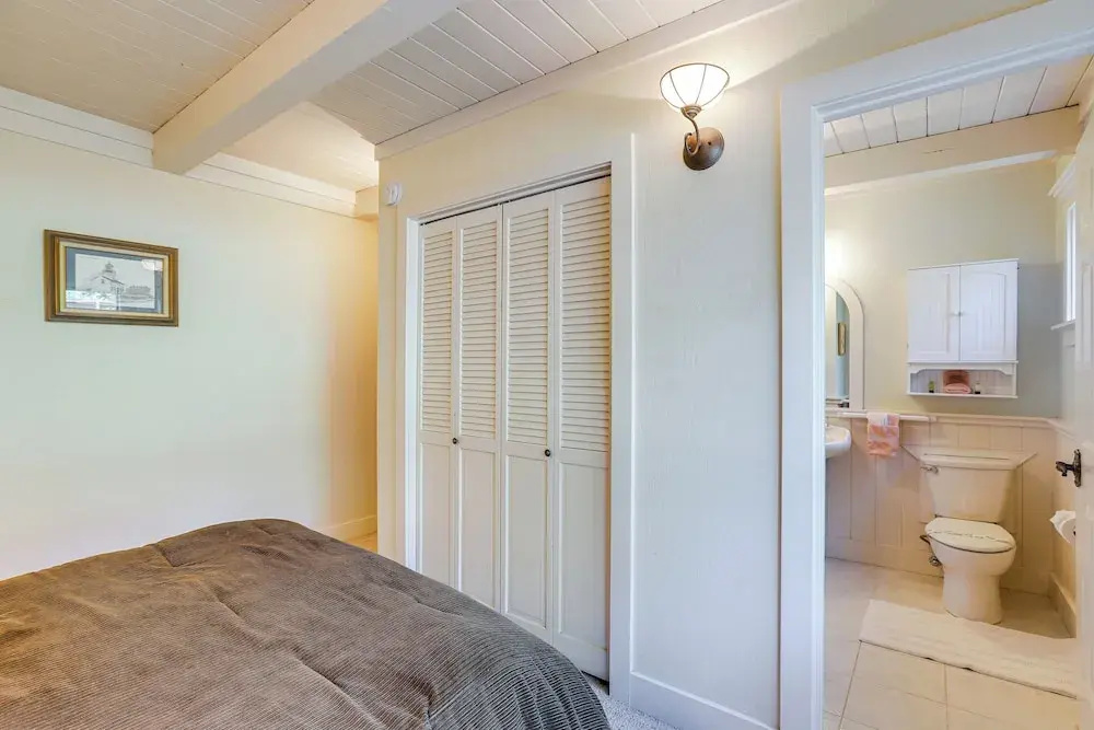 Spacious Tahoe City Retreat < 2 Mi to Lake Tahoe!