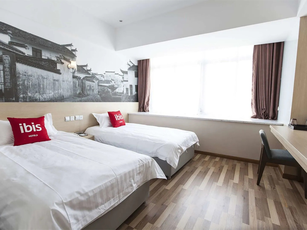 Ibis Kunshan Changjiang Road