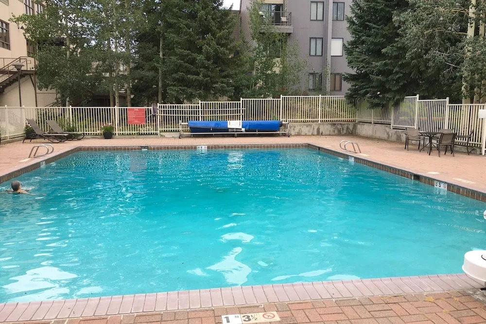 175ac152 2 Bedroom Condo
