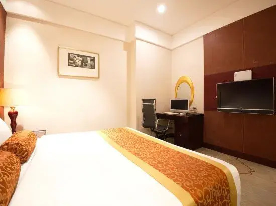 Dynasty Commercial Hotel
