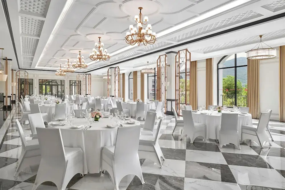 Luxury Marriot Resort & Spa - Nha Trang