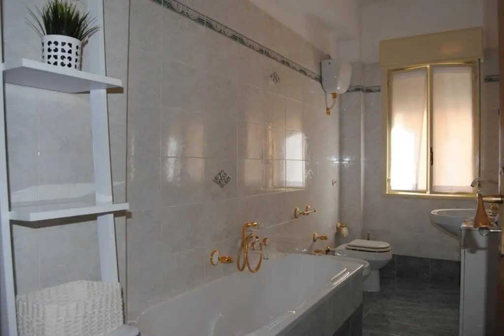 Eloisa Guest House