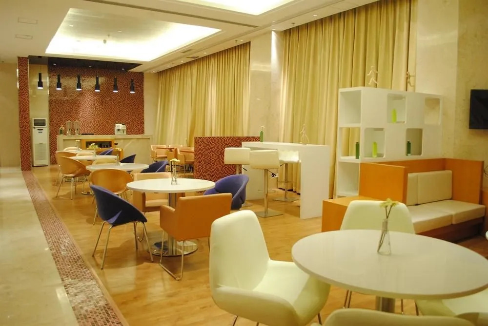 Metropolo Shenyang Wanda Plaza North 1st Road Hotel