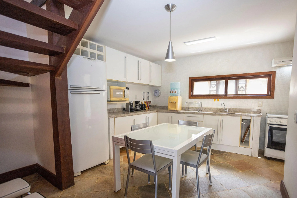 Casa Duplex Em Búzios Com 3 Suítes | Vf 46
