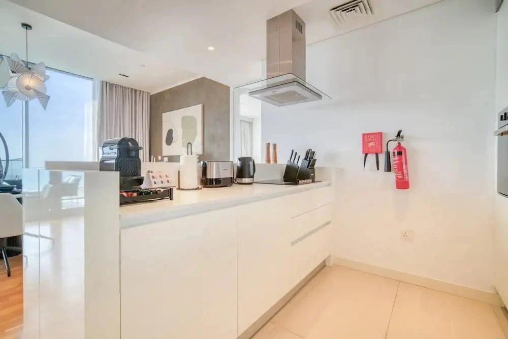 Sparkling Balcony Sea View Apt in Bluewaters