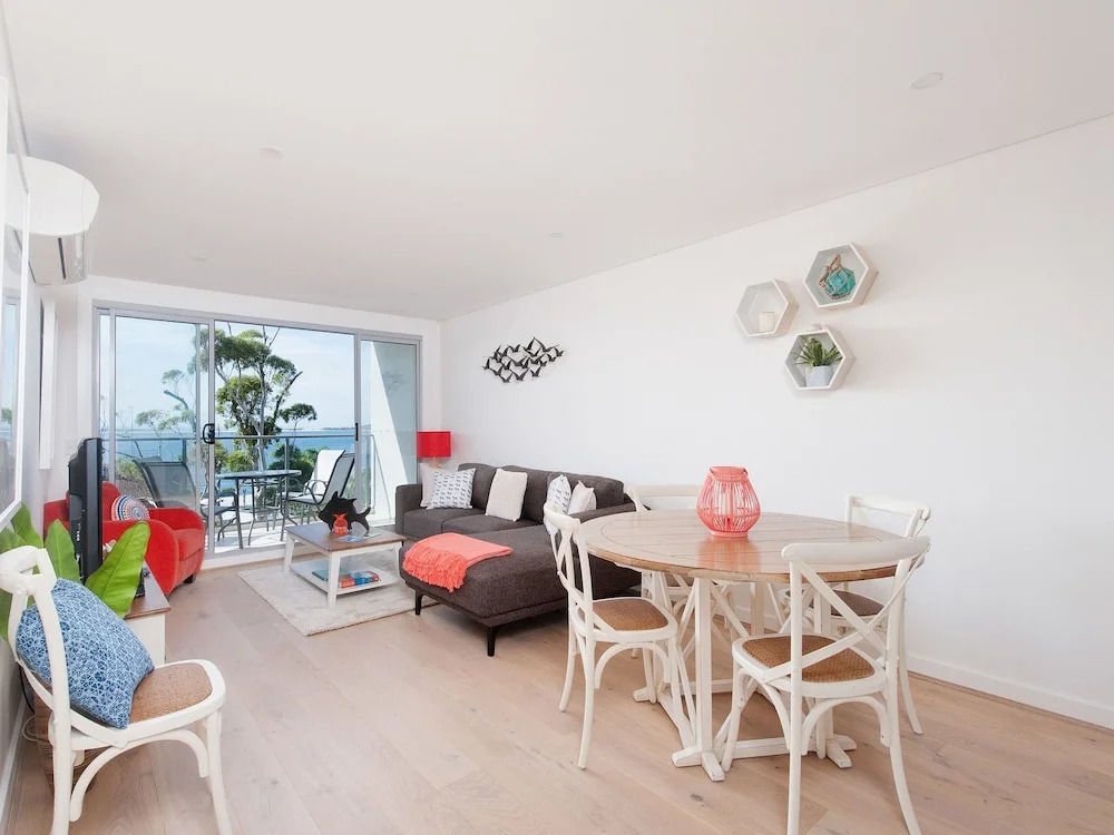 The Shoal Unit 404 - Shoal Bay