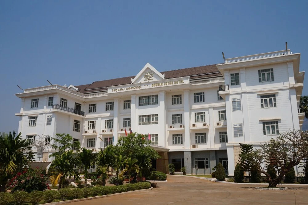 Double Lotus Hotel