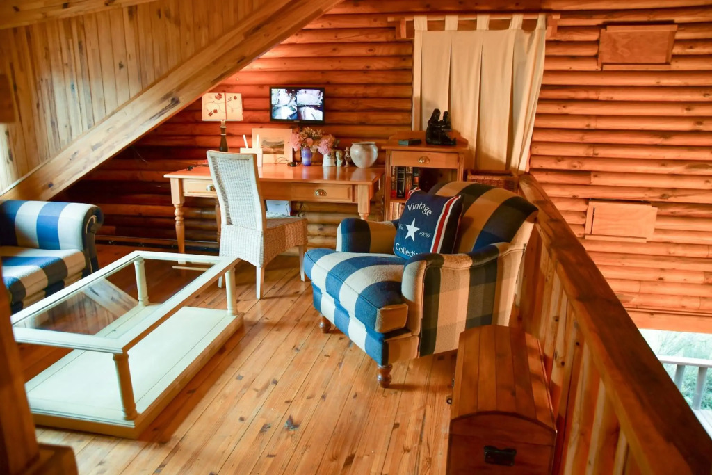 Clarens Log Cabin
