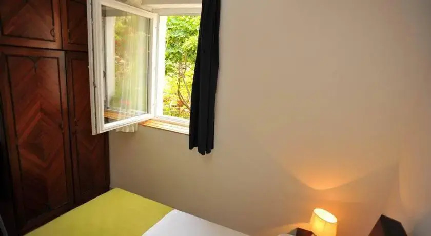 Apartments Dakrijus