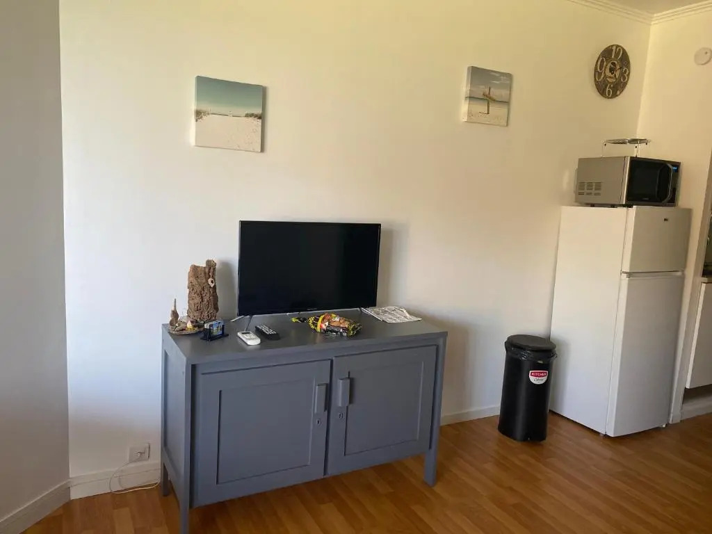 Residence Santa Lucia, studio avec piscine , vue mer et pied dans l'eau , Moriani-Plage