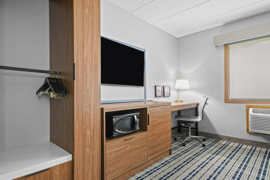 AmericInn by Wyndham Virginia