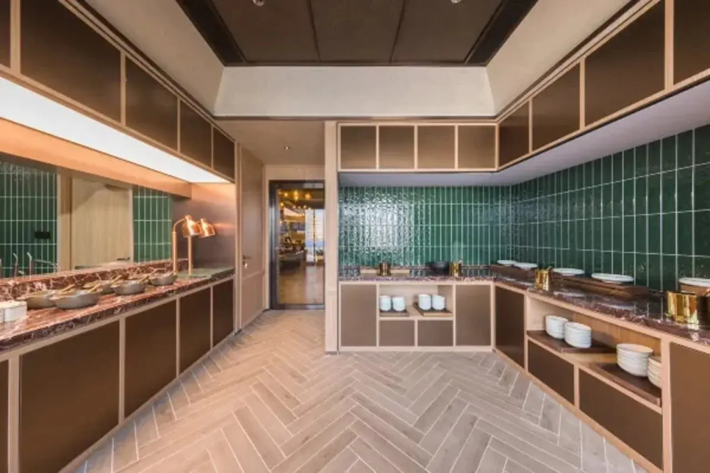 JAMES JOYCE Coffetel(Beijing Communication University Shuangqiao Subway Station Wanda Plaza)
