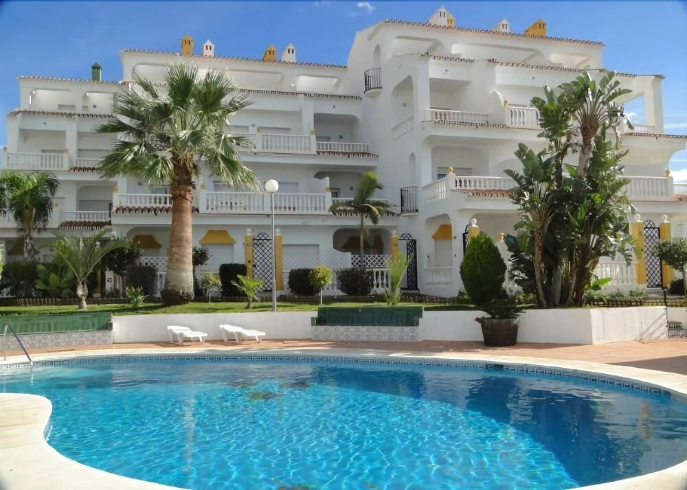 Malaga 102180 2 Bedroom Apartment By Mo Rentals