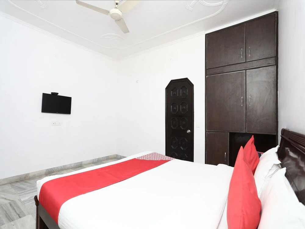 OYO 12651 Hotel Kailasa