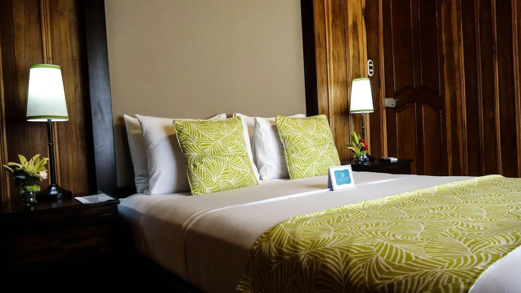 Hotel Tangara Arenal