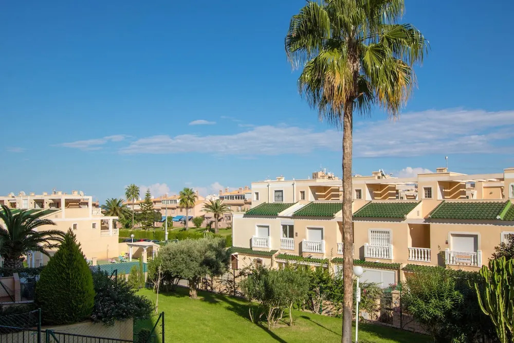 Apartment view to Swimming Pool & Garden