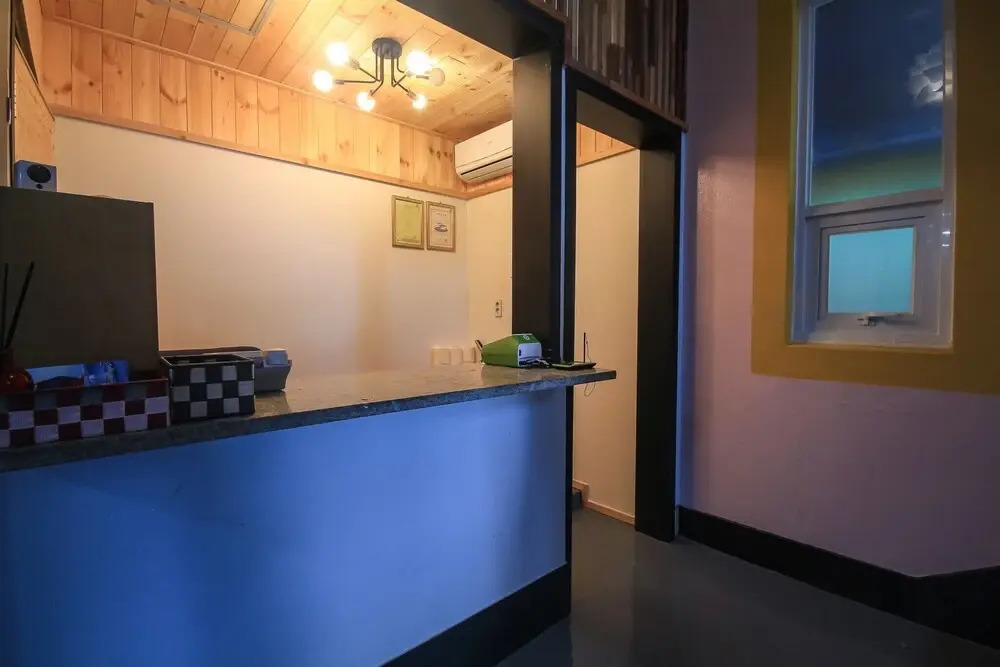 Yeosu Party Motel and Guest House