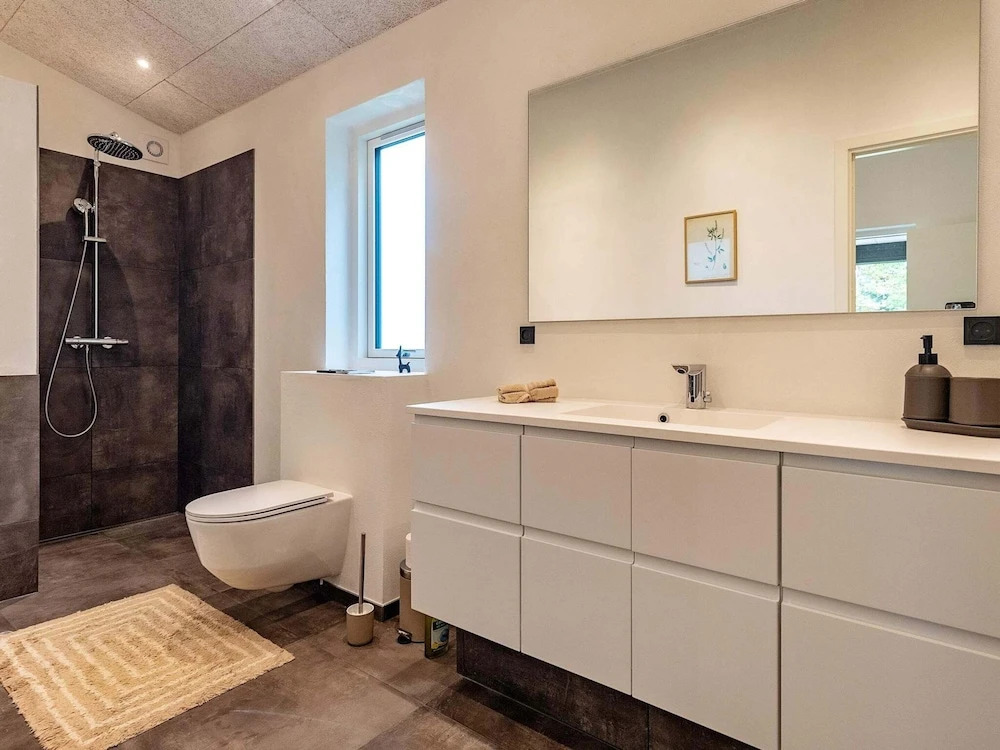 6 person holiday home in Hjørring-By Traum