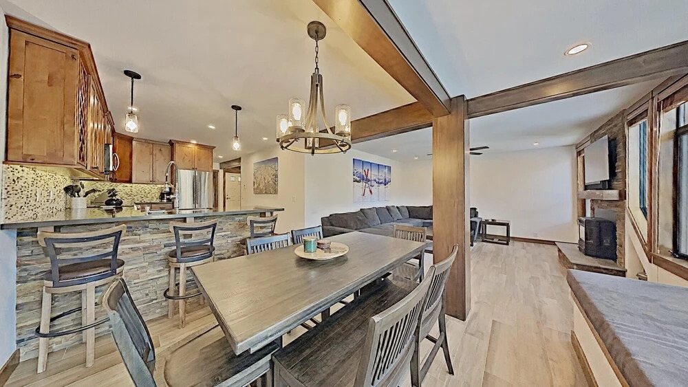 Deluxe Slopeside Home Just STEPS to Mammoth Mountain Slopes and Village Gondola - 3 Spas, Sauna and Pool by RedAwning