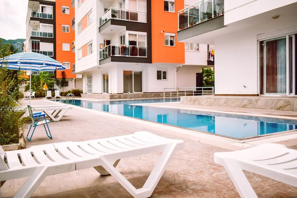 Spacious 2 Bedrooms for 5 People With Mountain View Free Wifi