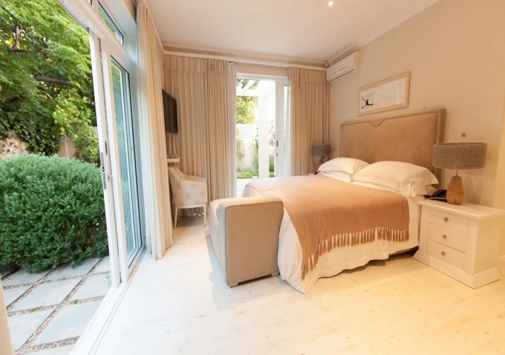 Sea Five Boutique Hotel