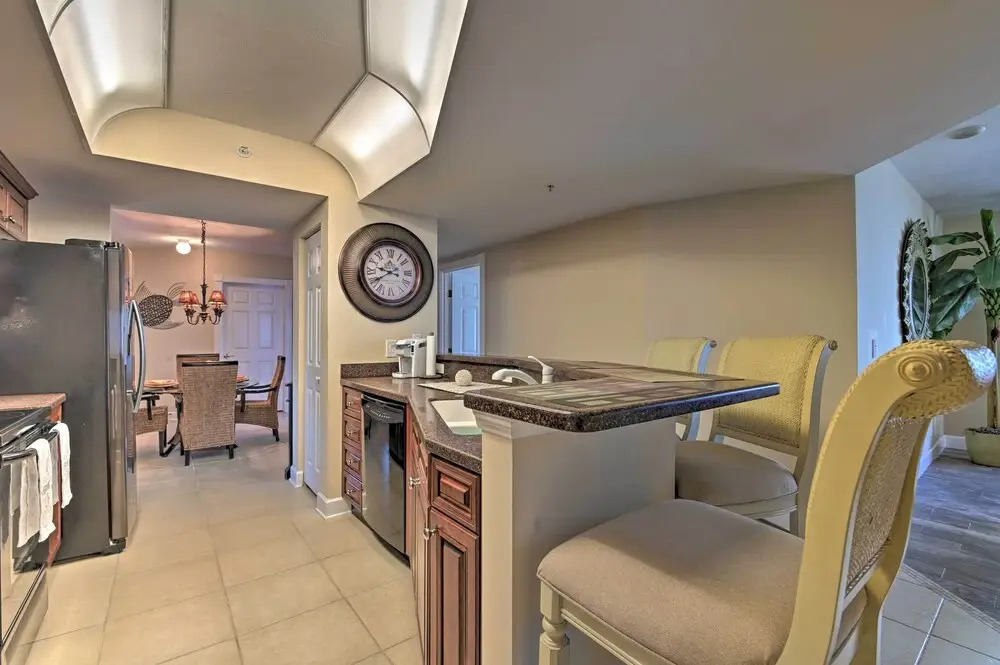 Daytona Beach Seaside Condo w/ Pools & Hot Tubs