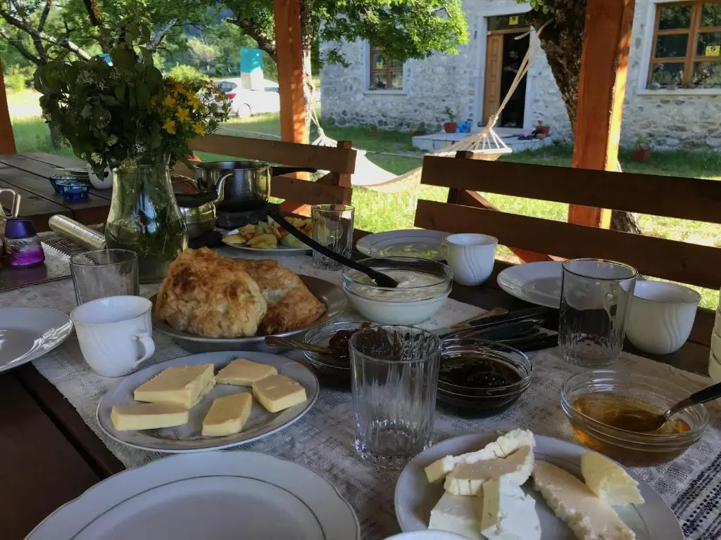 Rupa Guest House
