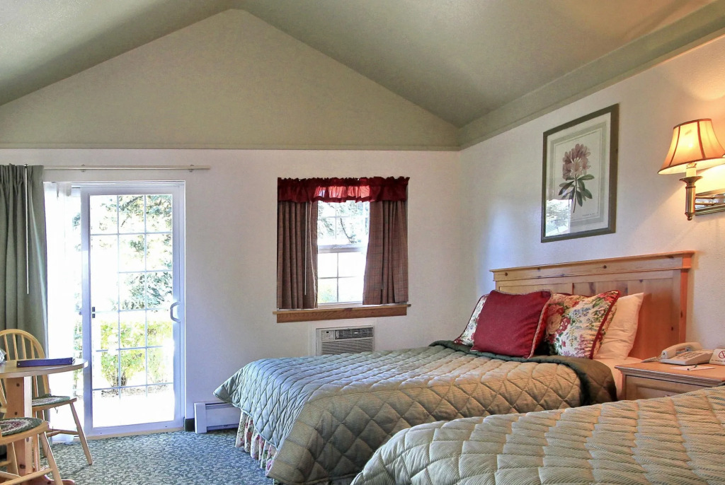 Rivers Edge Resort by Aspen Hotels