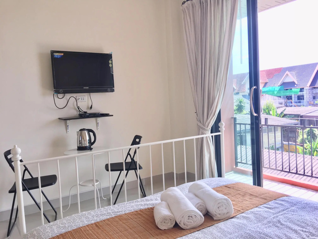 Montra Nakhon Guesthouse