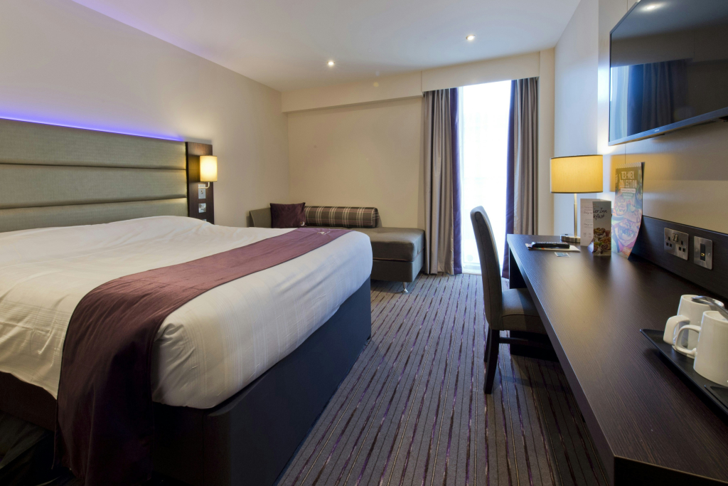 Premier Inn Liverpool Lime Street